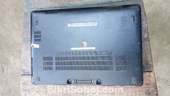 Dell latitude e7470 core i5, 6 Gen